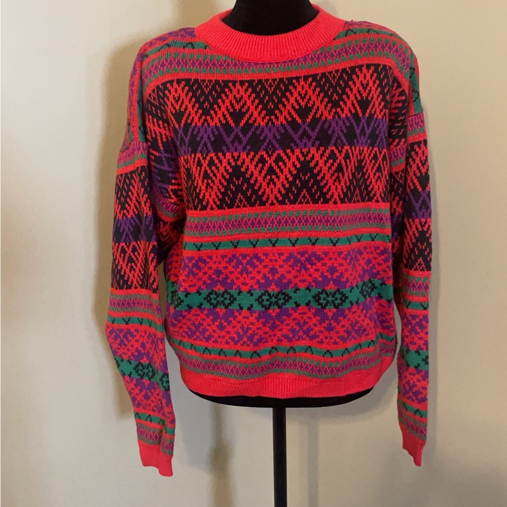 Liz wear Vintage Sweater